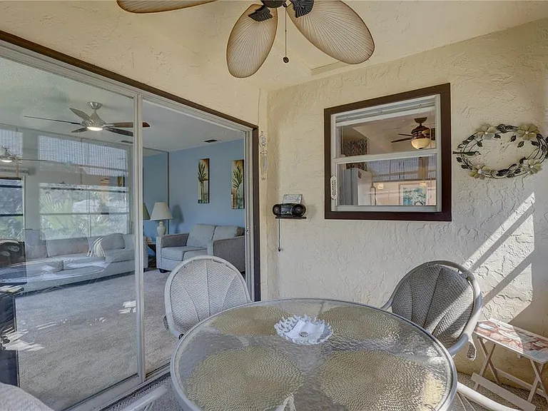 428 Windrush Bay Dr #428 — Photo 23