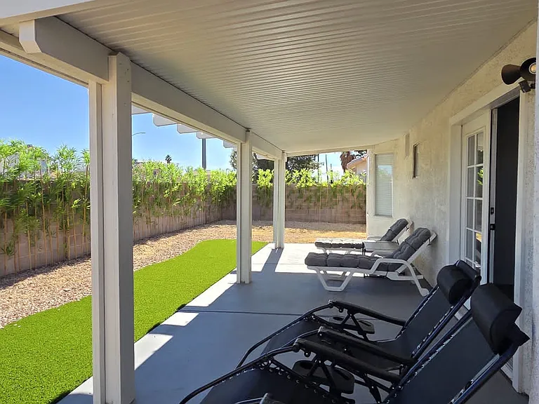 Silver Lantern Dr — Photo 19
