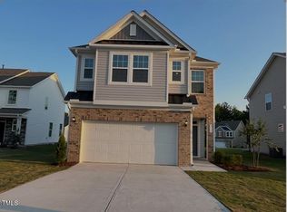 917 Green Gable Dr, Zebulon, NC 27597