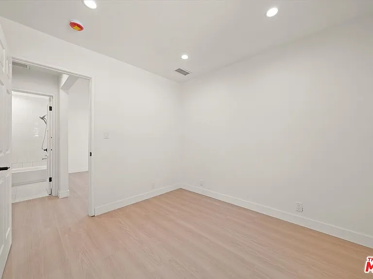 702 Washington Blvd #702 — Photo 11