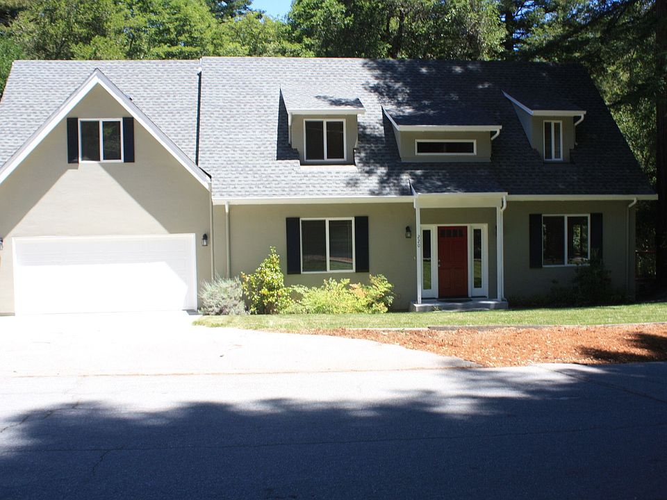 1st image of 220 W Hilton Dr
