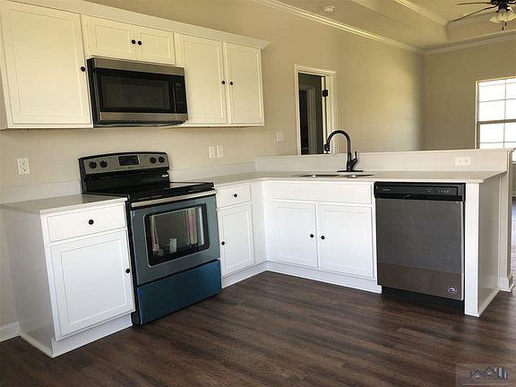 3rd image of 103 Saints Cir