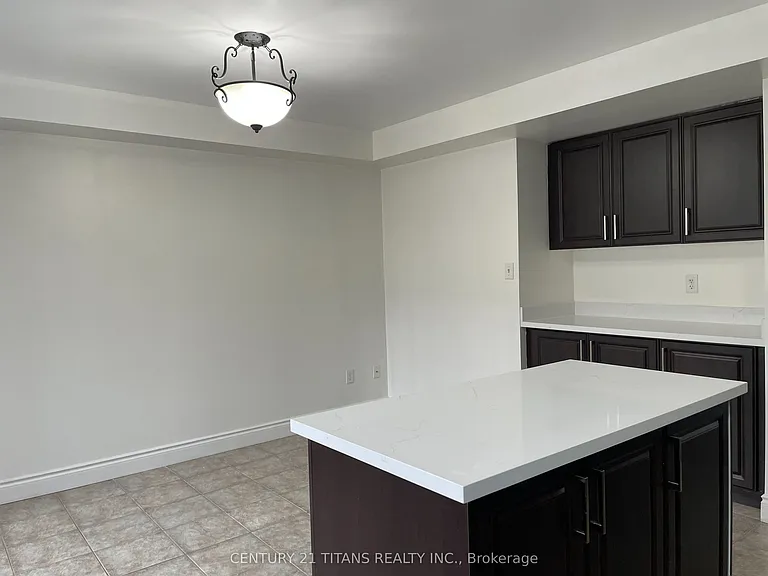 11 Etienne St — Photo 8