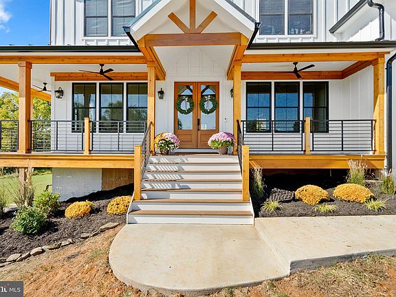 5th image of 34813 Apple Pride Ct