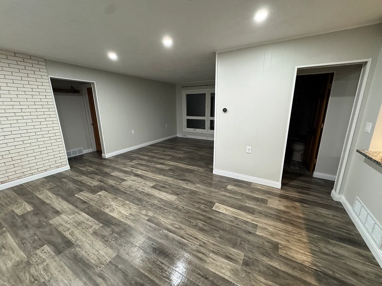 2 bed, 1246 sqft, $1,800 — Photo 3