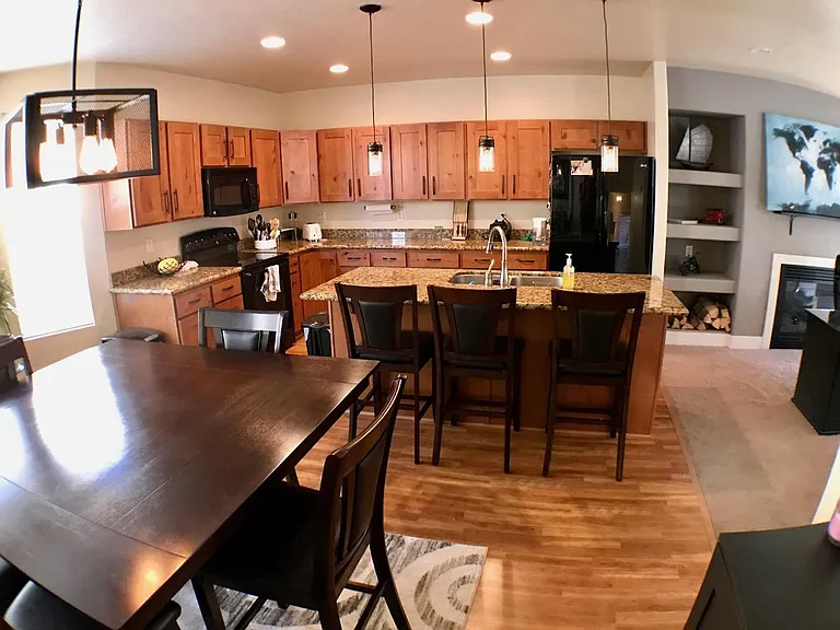 170 W Barry Links Way — Photo 24