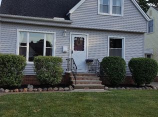 8203 Covington Ave, Parma, OH