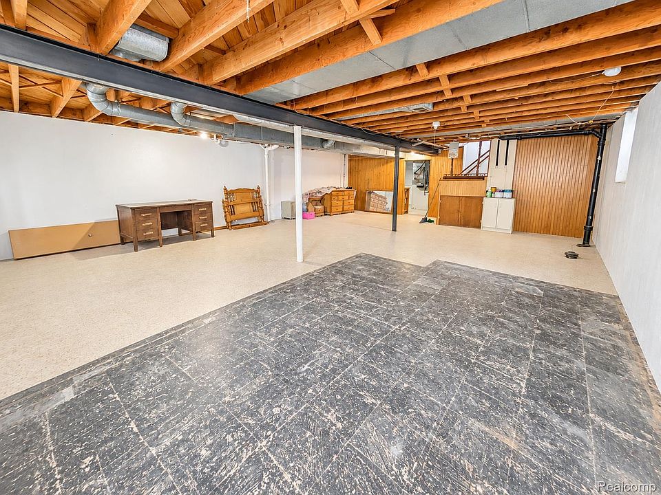 35937 Leon St, photo 20