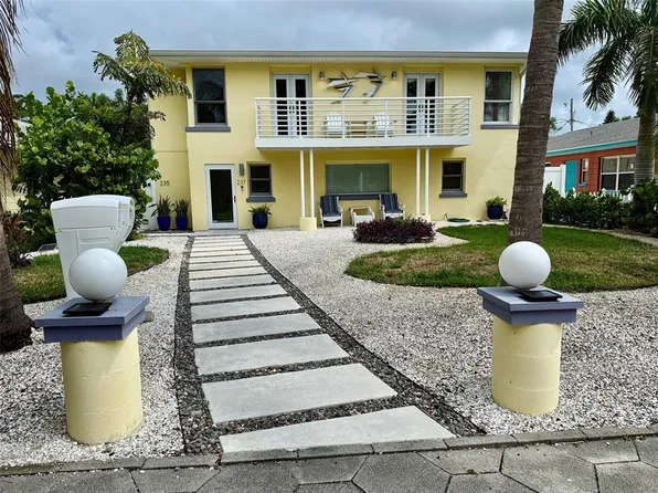 237 20th Ave SE, Saint Petersburg, FL 33705