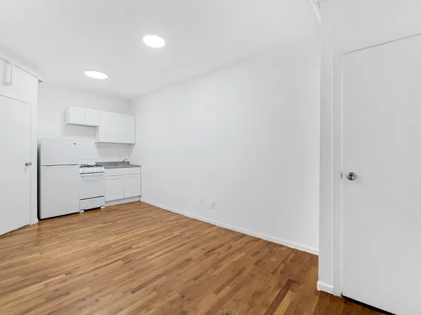 235 W 63rd St, New York, NY