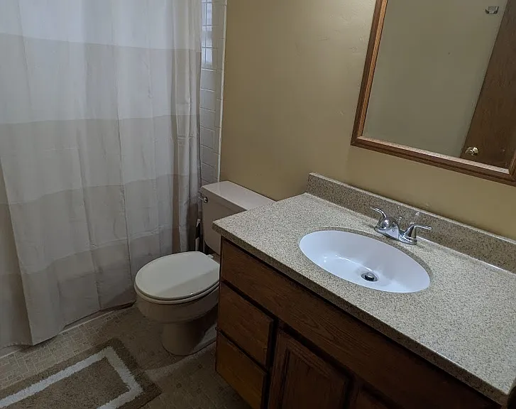 635 N Lake Ave #101 — Photo 6