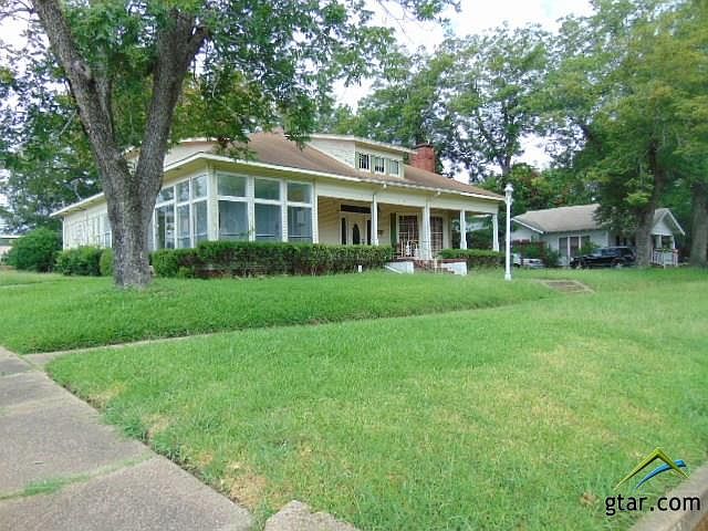 1st image of 519 Neches St