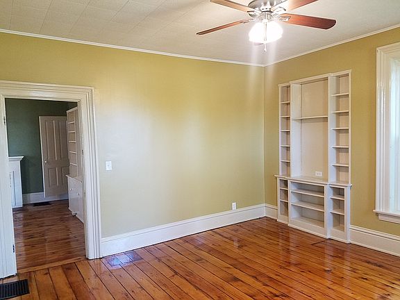 3rd image of 408 Cleveland Ave