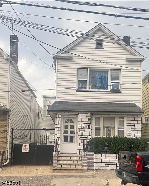 1st image of 228 Elm St