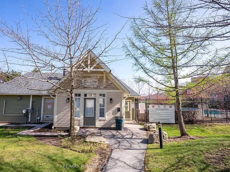 125 Fairway Ct #125 — Photo 34