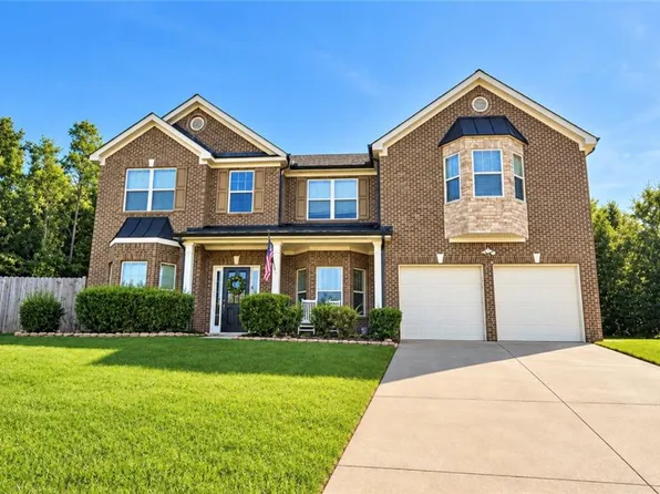 1 Waverly Dr, Fort Mitchell, AL 36856
