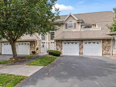 108 Joseph Lane, Dix Hills, NY, 11746