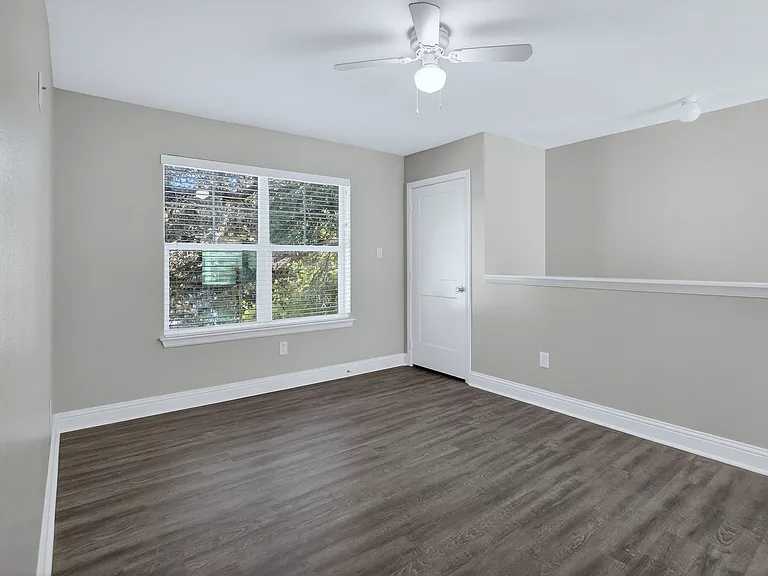 412 Fulton St #100 — Photo 17