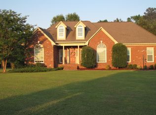 3048 Dobbin Holmes Rd, Eastover, NC 28312