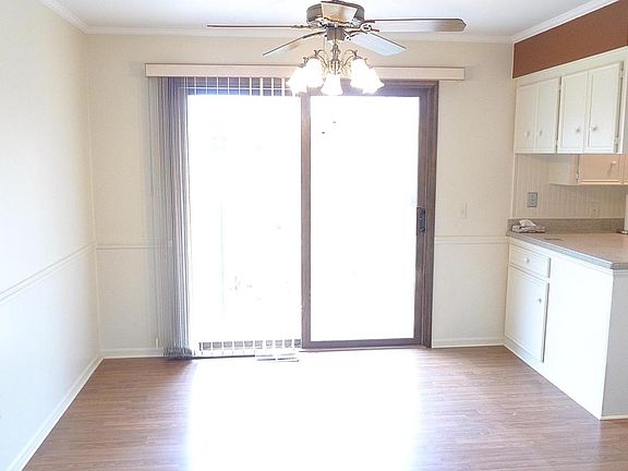 5th image of 1336 Granada Dr NW