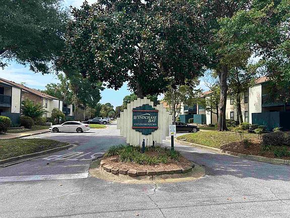 3rd image of 2299 Scenic Hwy APT H6