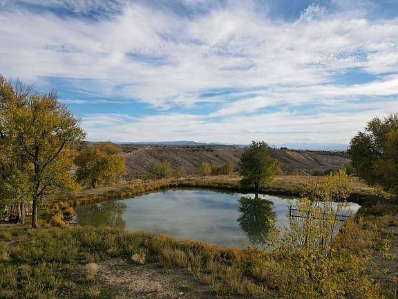 4th image of 14951 Cliffside Rd