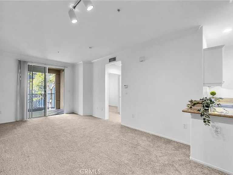 3212 Watermarke Pl — Photo 8