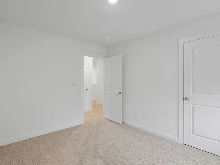 2265 Chelle Dr NE — Photo 24