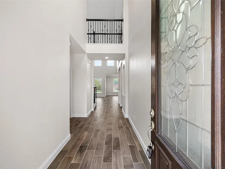 19430 Canter Field Ct — Photo 2