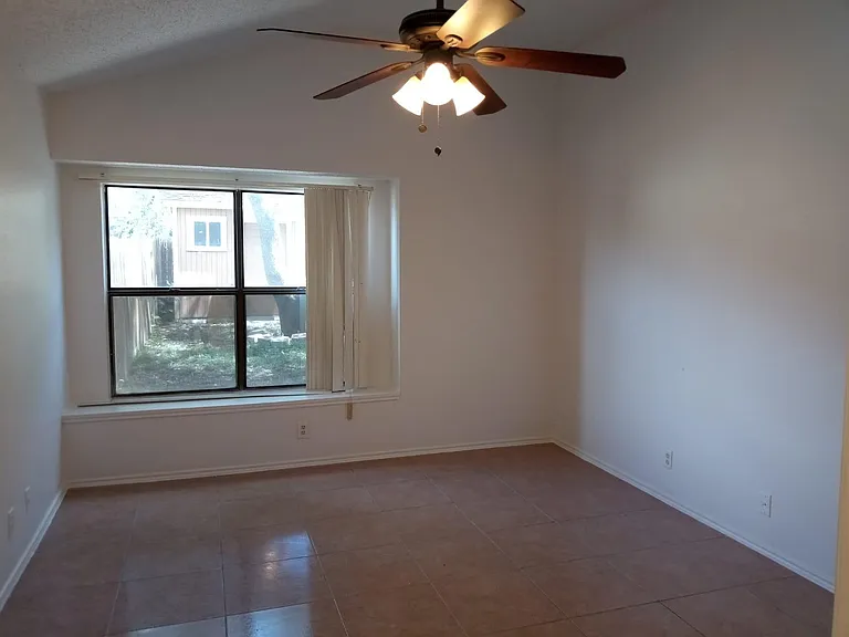 10225 Canton Fld — Photo 9