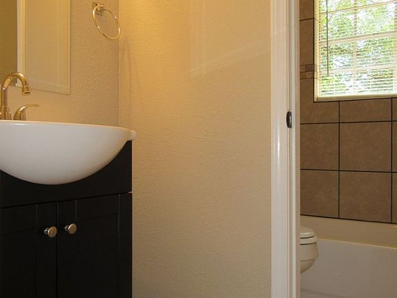 4th image of 4116 Silverleaf Rd