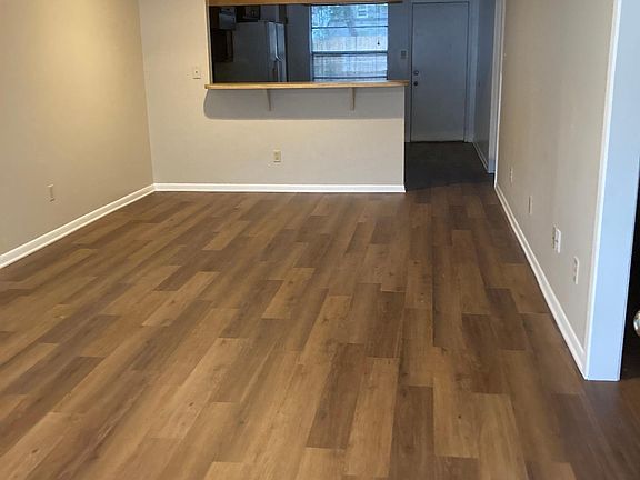 View from front door. The front door to the back door is 35 ft.