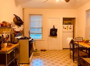 18 Howell St #1, Dorchester, MA 02125
