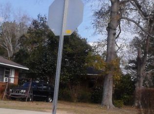 2594 Locksley Dr, Macon, GA 31206