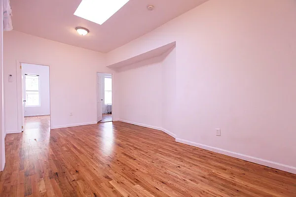 Rented by Massada Home Sales Inc | media 1