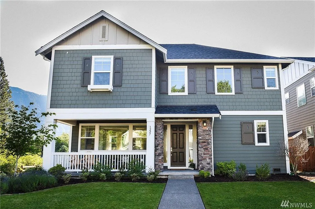 Welcome Home - 1227 Patkanim Ave SE