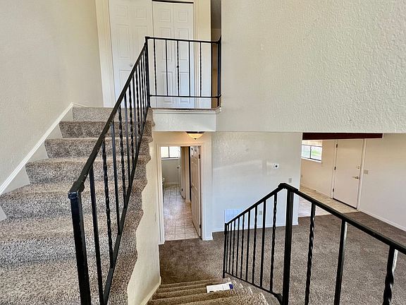 2nd image of 508 E 7th St APT B