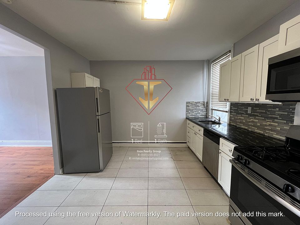 1st image of 22 Leonard St #1E
