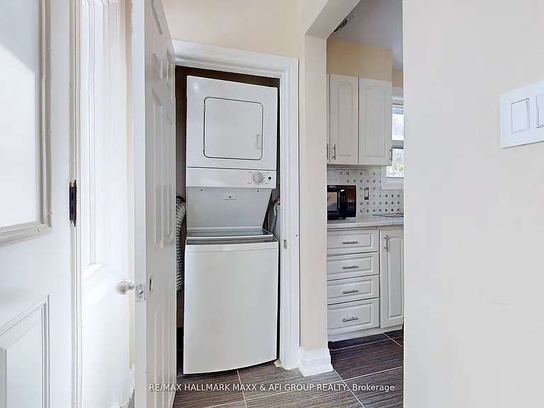 207 Septonne Ave #MAIN — Photo 28
