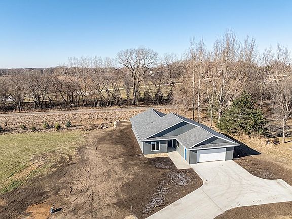 3rd image of 3106 Spruce Ct