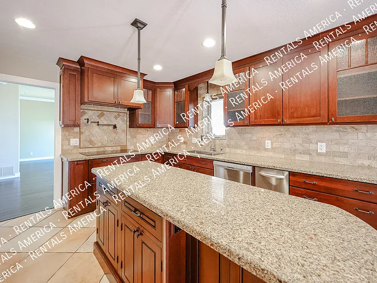 15811 E Richwood Ave — Photo 15