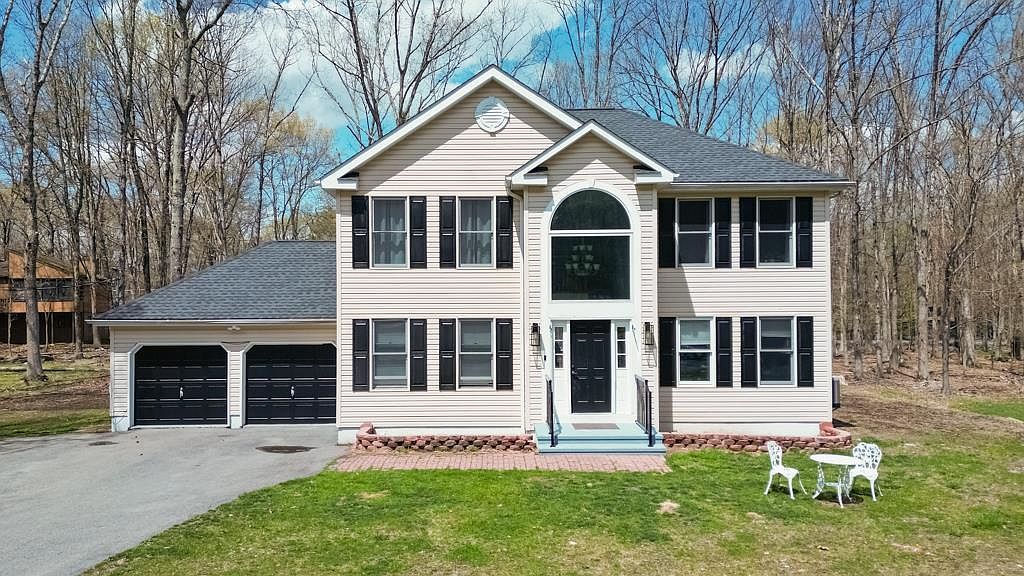 196 Sandlewood Dr, East Stroudsburg, PA 18301 Zillow