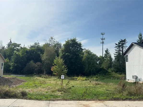 407 E 2nd Street, Nooksack, WA 98276