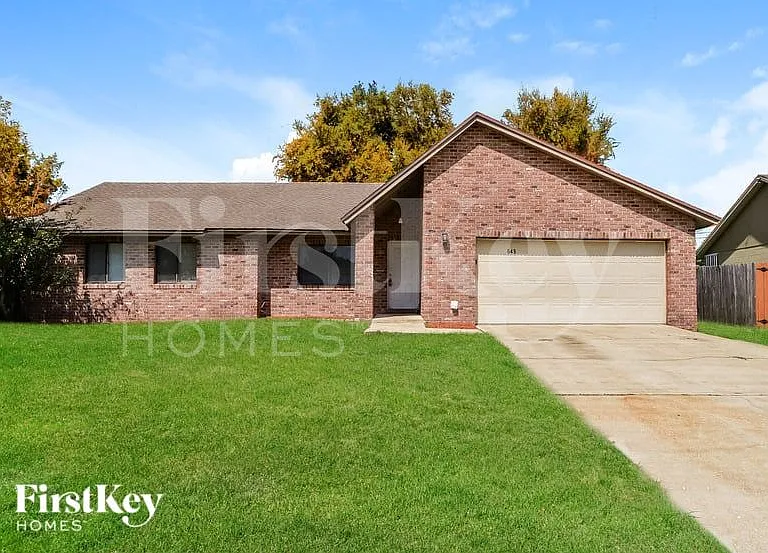 649 Nardello Dr — Photo 1