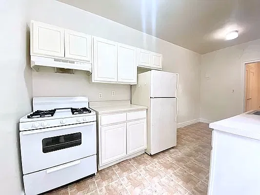 Rented by Manhattan Spaces | media 9