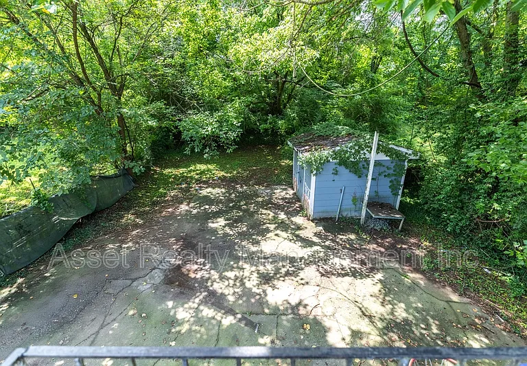 204 Wynn Ave #201 — Photo 9