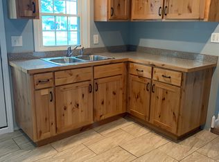 205 S Washington St, Diamond, MO 64840