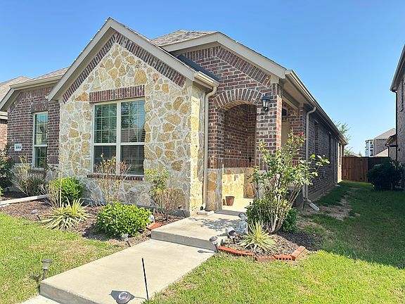 2nd image of 2364 Evening Stone Dr