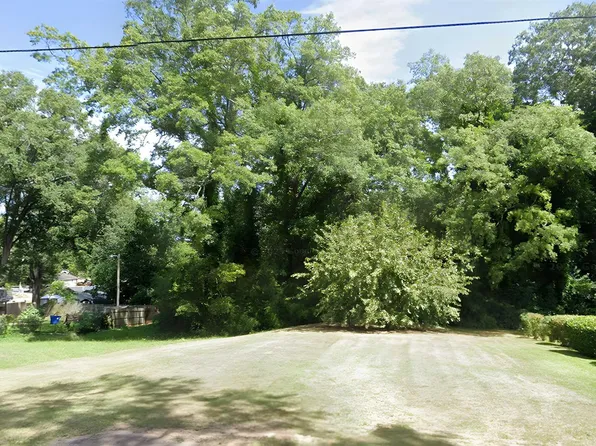 219 Beadle Ave, Greenwood, SC 29646