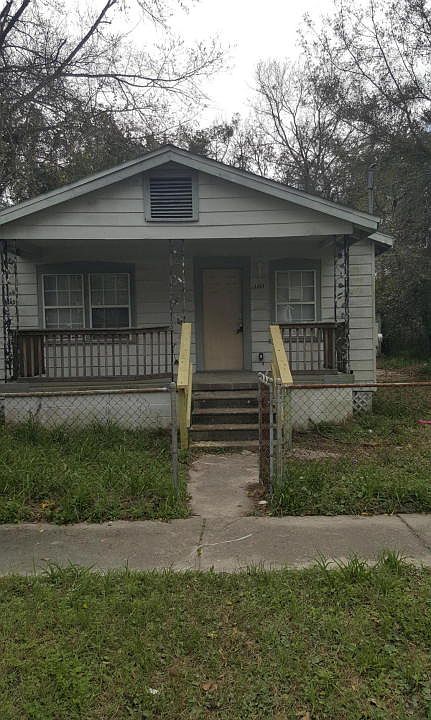 1st image of 1464 E 30th St